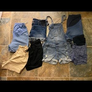 Maternity shorts lot medium